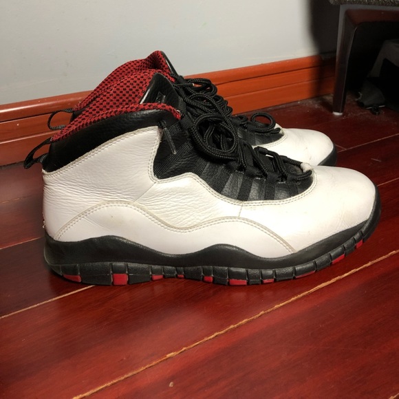 Jordan “Chicago” 10s - Picture 4 of 5